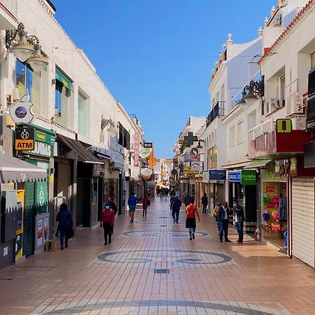 Alojamiento En La Carihuela-Costa Del Sol 托雷莫利诺斯 外观 照片